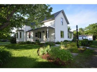 265 East St, Huntington, VT 05462-9715