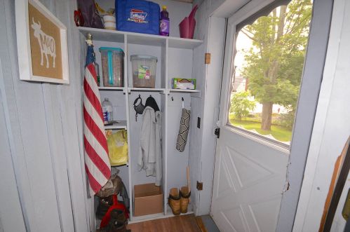 85 Broadway, Derry NH  03038-2019 exterior