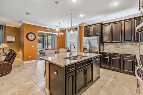 1606 Feather Grass Loop, Lutz FL  33558-2804 exterior