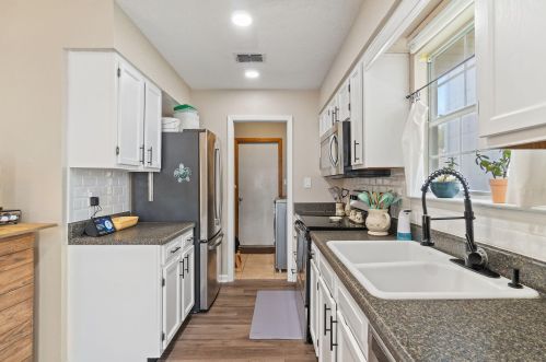 1927 Patrician Way, Fort Walton Beach FL  32547-1036 exterior