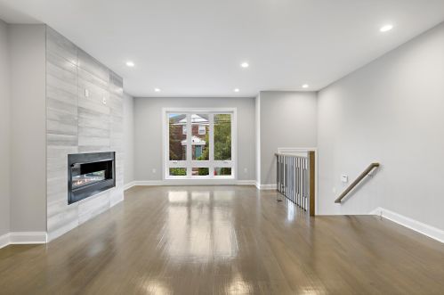 255 Wayne Ave, Cliffside Park NJ  07010-2608 exterior