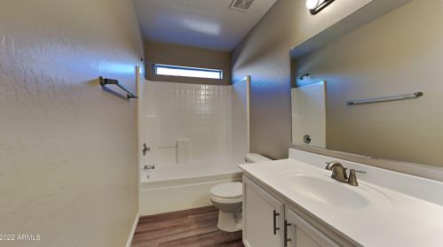 6019 Encinas Ln, Phoenix AZ  85043-6553 exterior