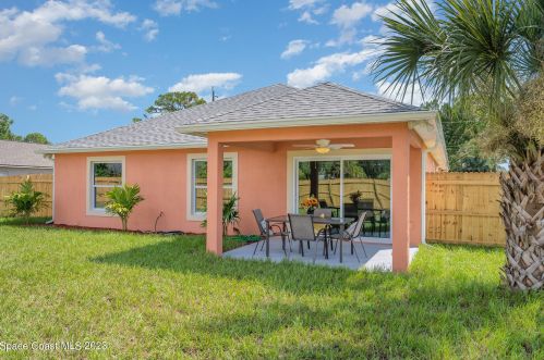 4490 Osceola Rd, Titusville, FL 32780-6544