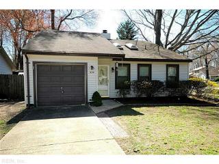 924 Banyan Dr, Virginia Beach VA  23462-5204 exterior