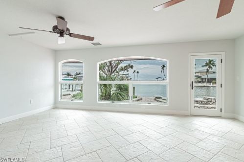 2179 Lemon St, Saint James City FL  33956-2025 exterior