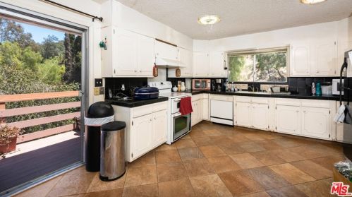 3265 Old Topanga Canyon Rd, Topanga CA  90290-4127 exterior