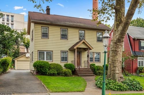 20 Hathaway Pl, Glen Ridge, NJ 07028-1507