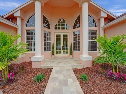 3950 Horse Trl, Town Of Loxahatchee Groves, FL 33470-2450
