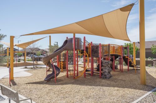 15986 Electra Ln, Sun City AZ 85387 exterior