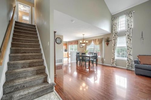 25 Mclaughlin Way, Washingtonville NY  10992-1151 exterior