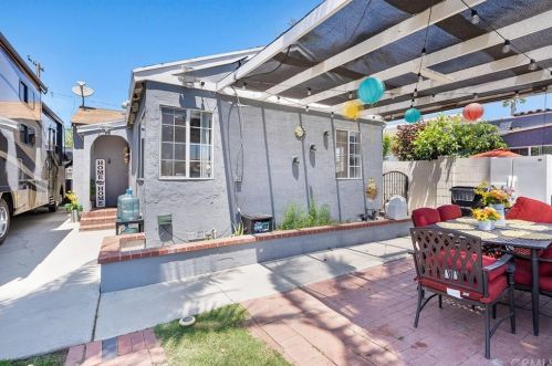 4115 160th St, Lawndale, CA 90260-2728