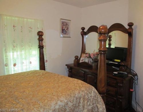 4207 35th St, Lehigh Acres FL  33976-4108 exterior