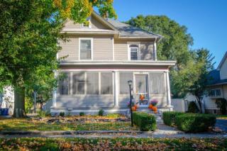 424 College St, Granville, OH 43023-1320