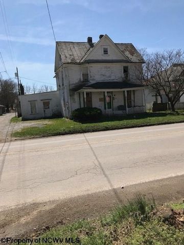100 11th St, Elkins WV  26241-3514 exterior