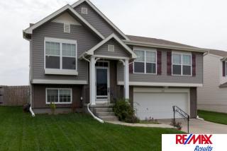 5719 193 St, Omaha NE  68135-3737 exterior