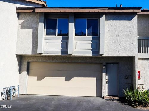 3224 Sunset Ln, Oxnard CA  93035-3942 exterior