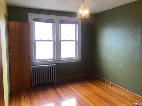 814 87th St, North Bergen NJ  07047-5109 exterior