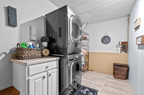 145 Purple Martin Rd, Montgomery NY  12549-1727 exterior