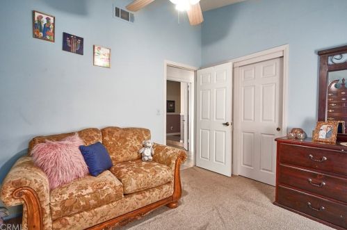 12542 Spring Valley Pkwy, Victorville CA  92395 exterior