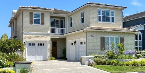 4157 Hemlock St, Oxnard CA  93035-1441 exterior