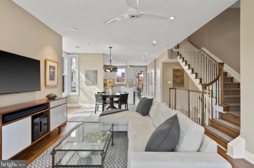 632 Carolina Ave, Washington, DC 20003-4310