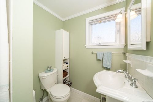 73 Lakeview Dr, Whaley Lake NY  12531-5532 exterior
