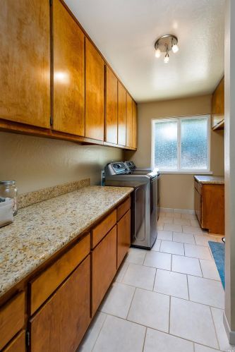 2691 Coyote Rd, Willits CA  95490-9034 exterior