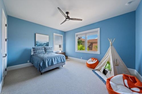 2139 Torino Way, Naples FL  34105-3033 exterior