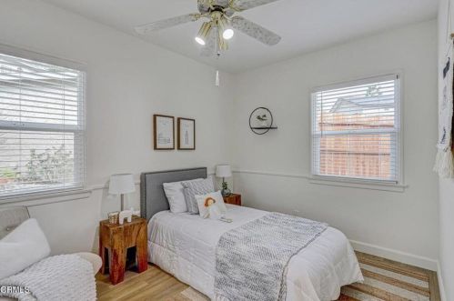 2919 El Caminito, Glendale CA  91214-2006 exterior