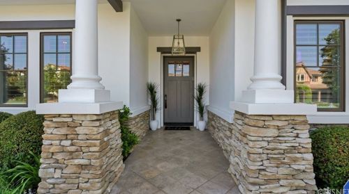 3825 Prado Del Trigo, Calabasas CA  91302-3638 exterior