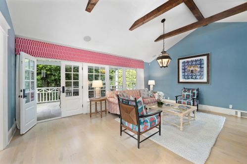 4204 Stansbury Ave, Van Nuys, CA 91423-4234