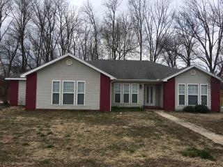 2719 Jessica Pl, Fayetteville, AR 72701-9331