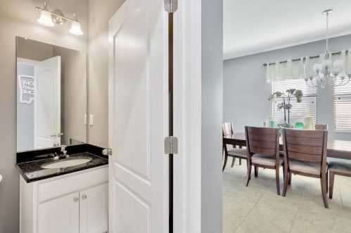 1854 Altavista Cir, Lakeland FL  33810-2795 exterior