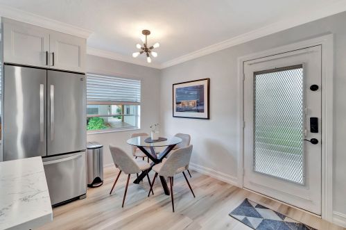 446 Normandy J, Delray Beach FL  33484-4874 exterior