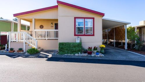 75 Bluejay Dr, Santa Rosa, CA 95409-4168