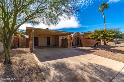 9202 38th St, Tucson, AZ 85730-1345