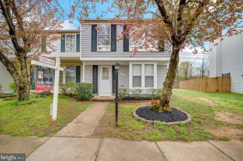 7489 Lone Star Rd, Lorton, VA 22079-1850