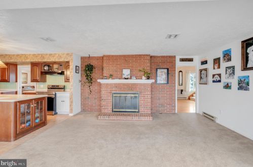6061 Pahagaco Rd, Spring Grove PA  17362-8898 exterior