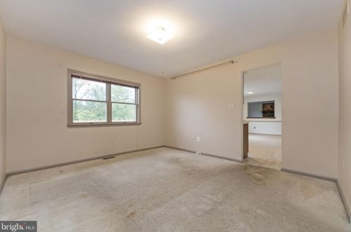 539 Fruit Farm Rd, Limerick PA 19468-3203 exterior