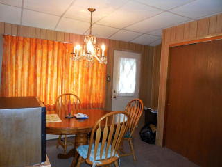 506 Spring St, Frackville, PA 17931-1122