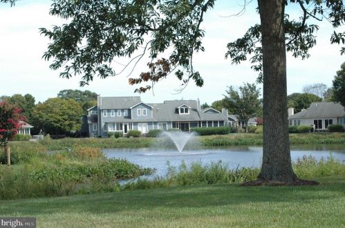 150 Lakeside Dr, Lewes, DE 19958-8926
