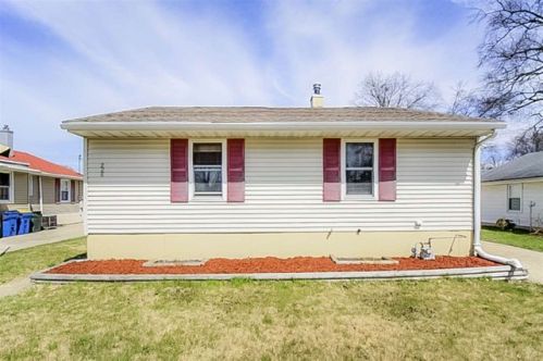 226 Leyte Ave, Mishawaka, IN 46545-3318