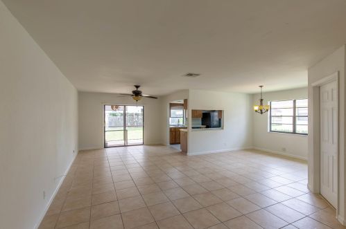 12466 Guilford Way, West Palm Beach, FL 33414-4968