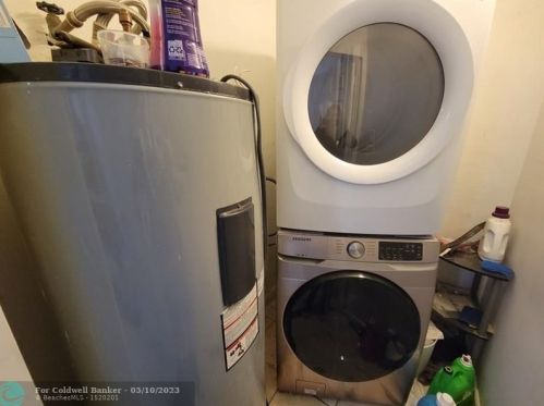 6901 16 Ct, Hollywood FL 33027-2315 exterior