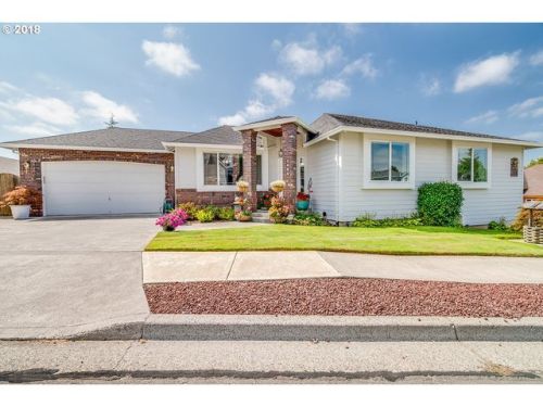 5408 Woodland Dr, Damascus, OR 97080
