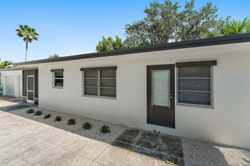 346 Center St, Jupiter FL  33458-4317 exterior
