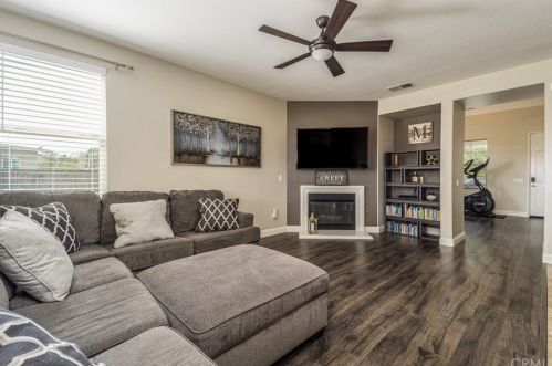 334 Percheron Ct, San Jacinto CA  92582-3231 exterior