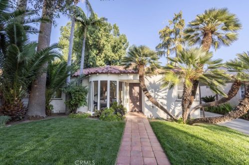 5748 Lemp Ave, North Hollywood, CA 91601-1640