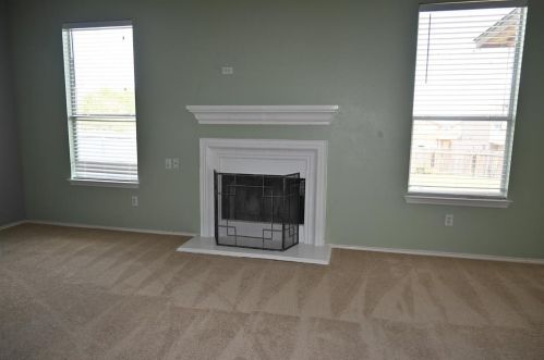 217 Killian Loop, Monadale, TX 78634-5538