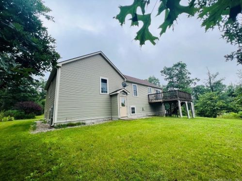 637 Margaret Henry Rd, North Sterling, CT 06377-1529